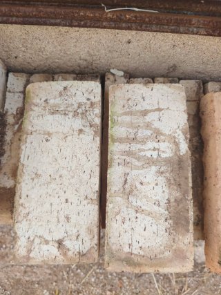 Ladrillos macizos de construcción