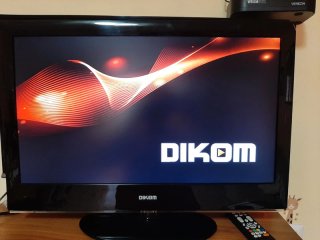 Monitor TV LED 24 pollici