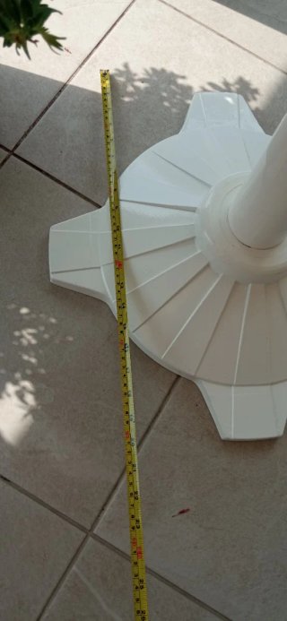 Pie de mesa alta aluminio blanco.