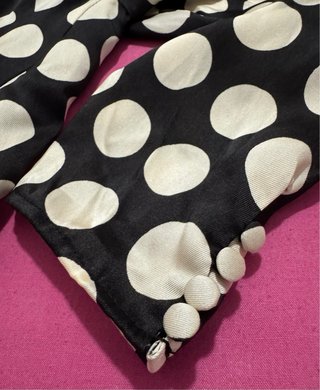 Top Mango lunares negro y beige