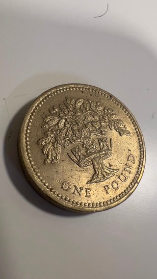 Lote 98 Monedas y Billetes Antiguos de 15 Países