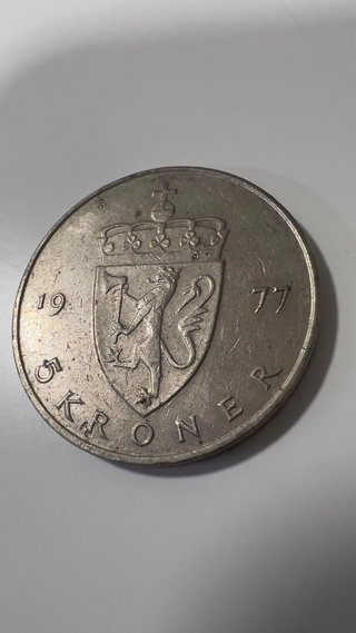 Lote 98 Monedas y Billetes Antiguos de 15 Países