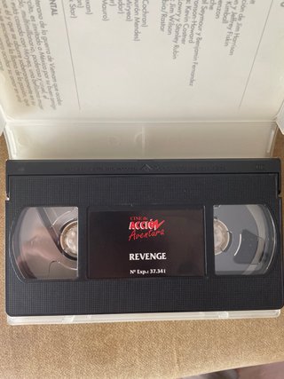 Película VHS Revenge (Kevin Costner)