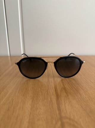 Gafas de sol Ray-Ban 4253 Negro/Dorado