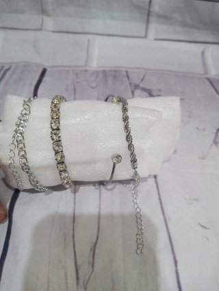 Pack 4 Pulseras Plateadas