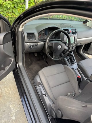 Volkswagen Golf 2005