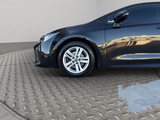 Toyota Corolla 2.0 180H ADVANCE LUXURY E-CVT