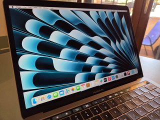 MacBook Pro 13” 8/256GB A1706 Grigio Siderale