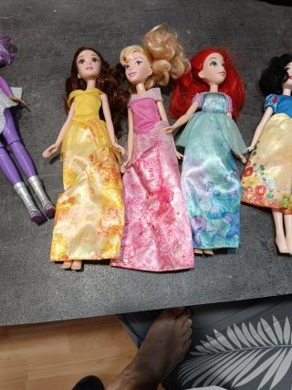 Lote de 9 Muñecas Barbie