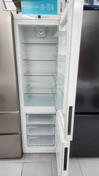 NEVERA Miele Blanca con Garantía TRANSPORTE