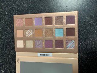 Paleta Sombras Disney x Catrice Miss Bunny