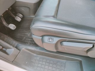 Peugeot Expert 2021