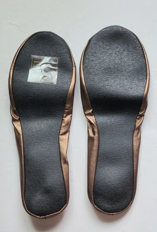Bolso de mano o cluntch y bailarinas NUEVO