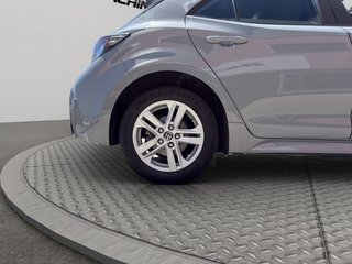 Toyota Corolla 1.8 125H BUSINESS E-CVT