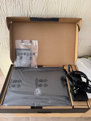 Portátil MSI Crosshair A16