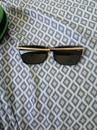 Gafas de Sol Ray-Ban Negro y Dorado