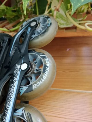 Patines en Línea Rollerblade. 37