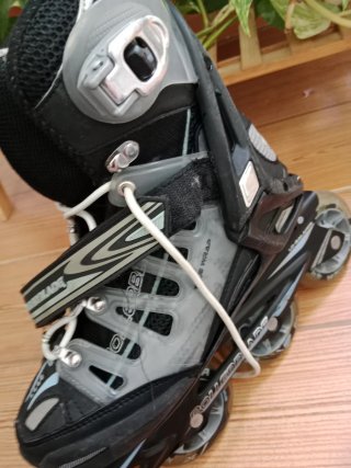 Patines en Línea Rollerblade. 37