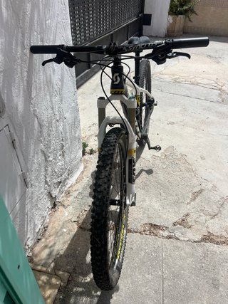 Scott Scale 720 Carbono 27.5