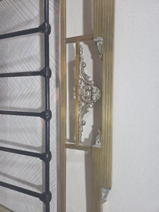 Cabezero de cama antiguo