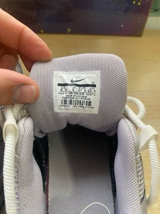 Zapatillas Nike Air Max Gris y Blanco
