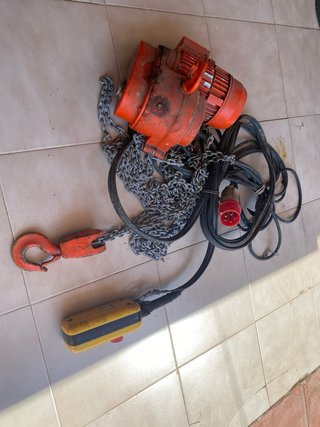 Polipasto Eléctrico Amenabar 0.50 Tn