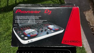 Controladora DJ Pioneer DDJ-Ergo-V USB 4 decks