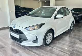 Toyota Yaris 1.5 120H Style Plus