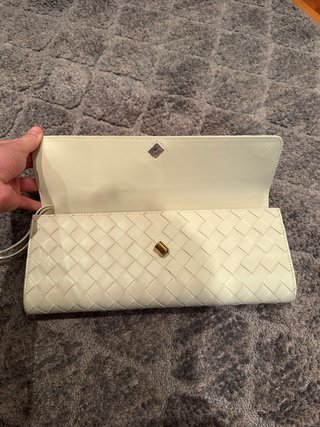 Bolsa Bottega Veneta Andiamo Clutch Creme