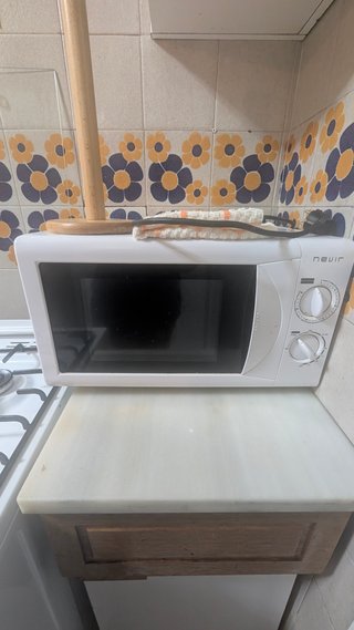 Microondas NEVIR blanco