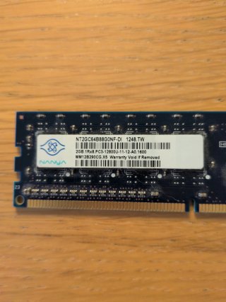 2x 2GB RAM Nanya PC3-12800U DDR3