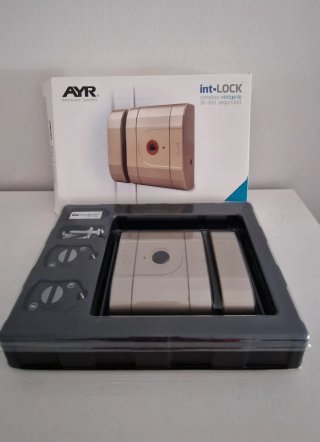 Cerradura Electrónica Invisible AYR int_LOCK