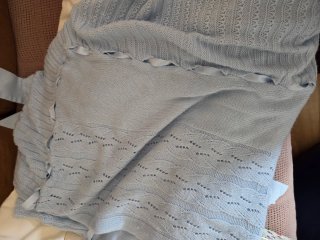 Manta de bebé azul con cintas es grande de cuna
