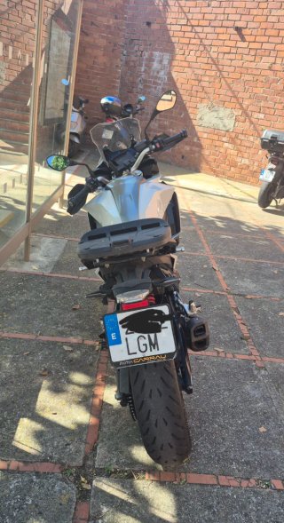 BMW F900 XR