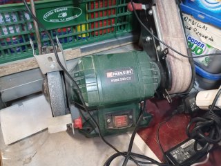 Lijadora de banda y disco Parkside PSBS 240 C2