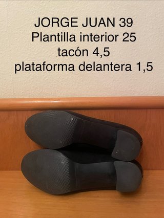 JORGE JUAN - Zapatos salon detalle estribo 39