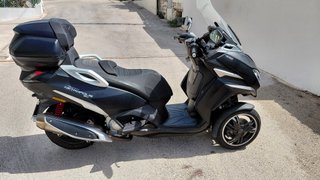 Peugeot Metropolis 400 - Solo 1060 km