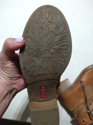Botines de piel Pikolinos marrones