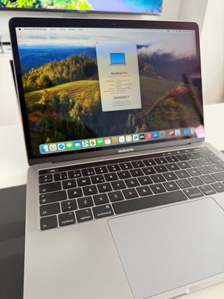 MacBook Pro 13 2019 - TouchBar