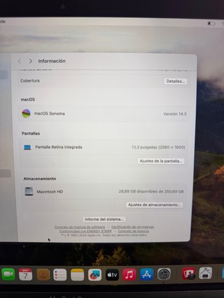 MacBook Pro 13 2019 - TouchBar