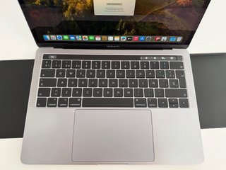 MacBook Pro 13 2019 - TouchBar