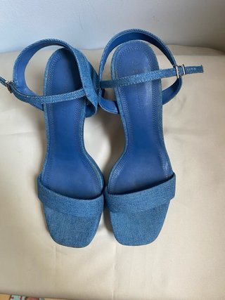 Sandalias tacón denim azul