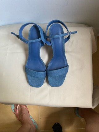 Sandalias tacón denim azul