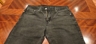 PANTALÓN LEVI'S 502, HOMBRE, NEGRO CARBÓN W32 L32.