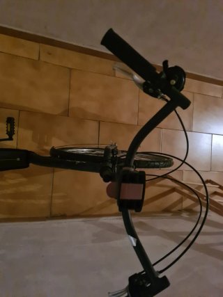 Bicicleta de paseo negra