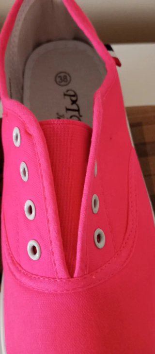 Zapatillas rosas  con cordones talla 38