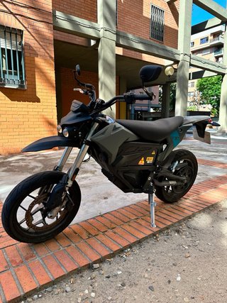 Zero FXS Supermotard Eléctrica 2020