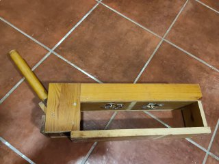 Prensa antigua de madera