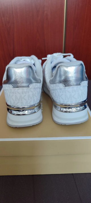 ZAPATILLAS MUJER BLANCAS MICHAEL KORS