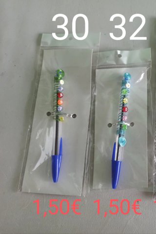Lápices decorados y marca páginas